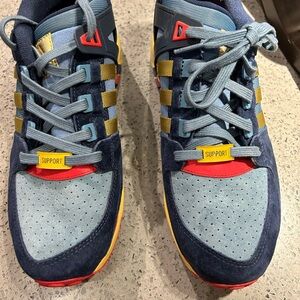 men’s pair adidas equipment torsion shoes size 8.5 us